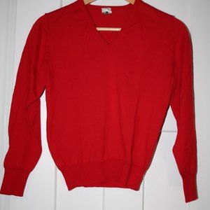 Women's Red V-neck Wool Sweater Size Medium